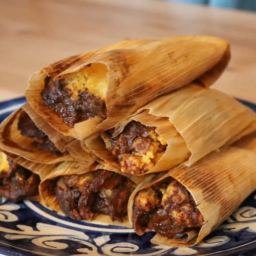 11033Chicken_Tamales_with_Mole_Poblano_from_Hugo-s_2493.JPG